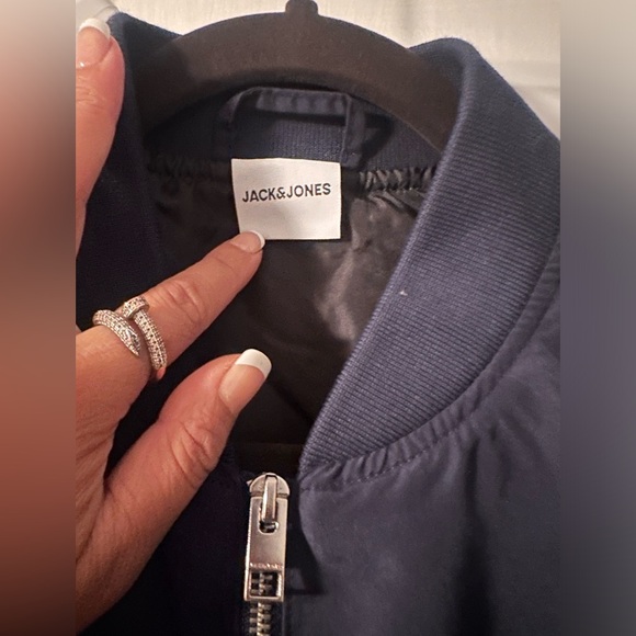 Jack & Jones Navy Blue Bomber Jacket Top Men’s Size Medium Large - NEW - Picture 2 of 4